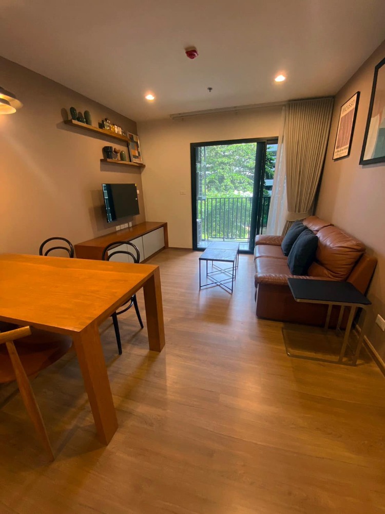 For RentCondoLadprao, Central Ladprao : 👑 The Line Vibe 👑 2 BED 2 BATH 59 sq m. 2nd floor, garden view, with good quality furniture, electrical appliances, ready to move in