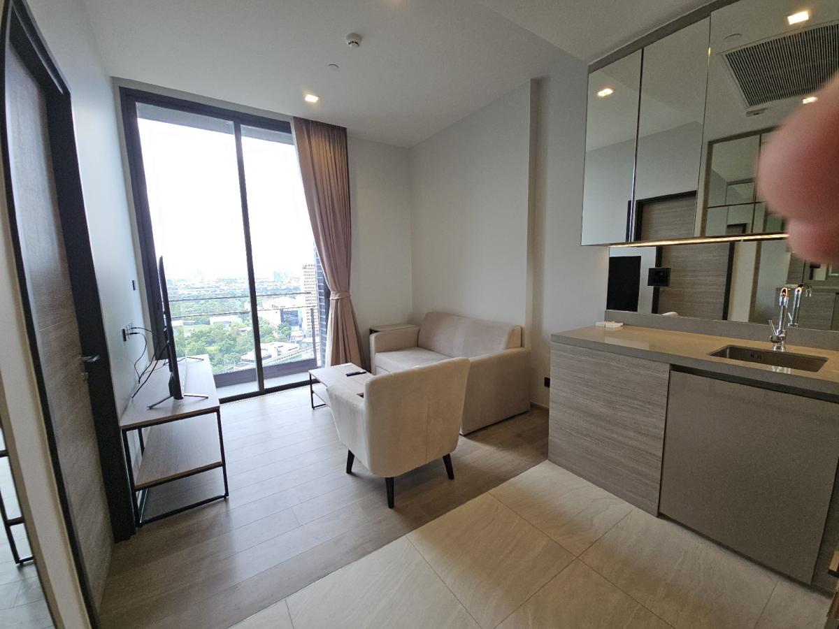 ให้เช่าคอนโดลาดพร้าว เซ็นทรัลลาดพร้าว : Condo for rent: The Crest Park Residences (The Crest Park Residences), Lat Phrao Intersection, new room, fully furnished, ready to move in.