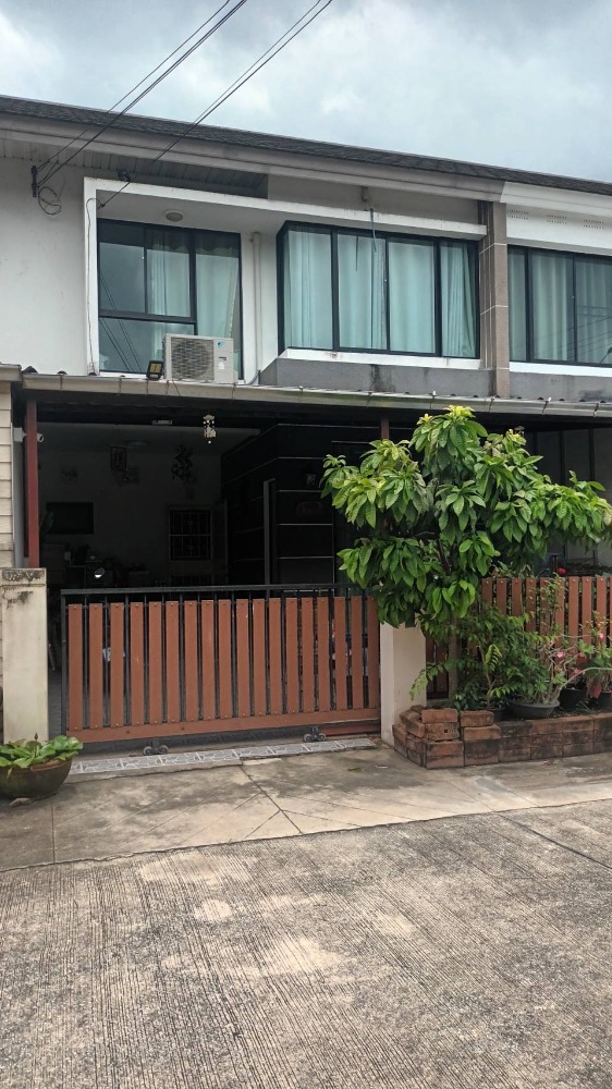 For SaleTownhouseMin Buri, Romklao : Urgent sale 🎉Cheap sale, definitely lower than the market price!!! From 2,900,000 reduced to 2,350,000 baht