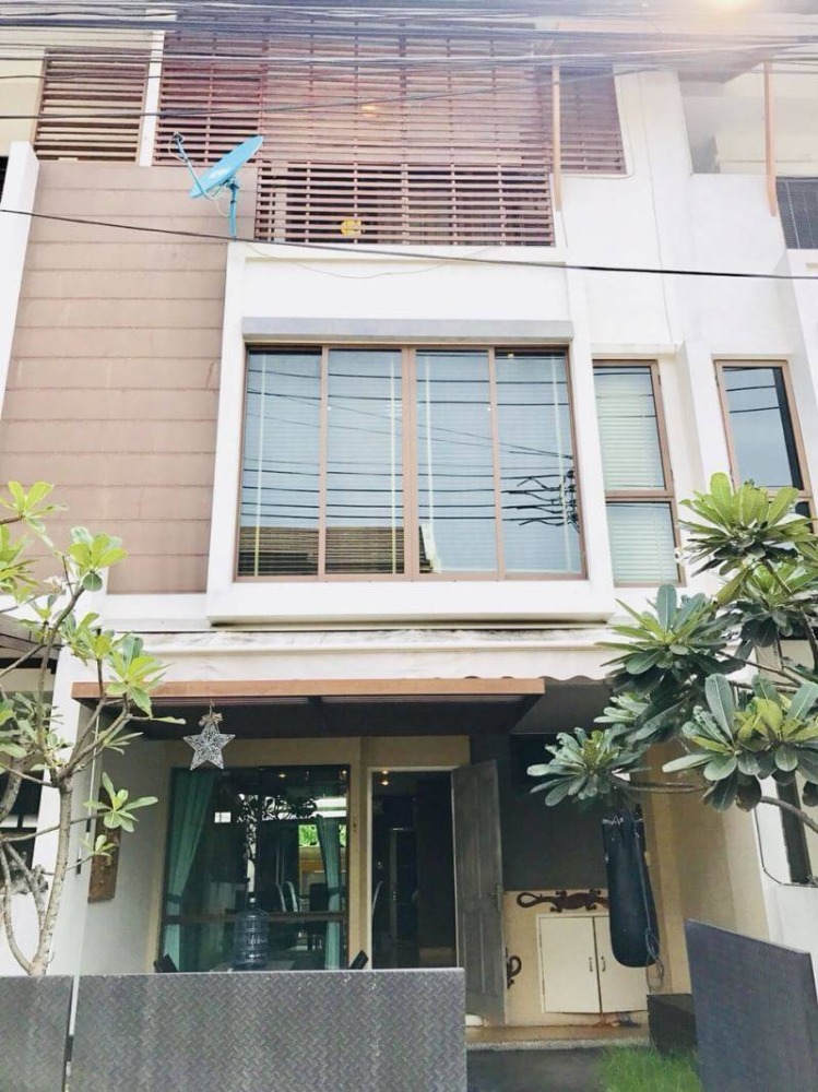 ให้เช่าทาวน์เฮ้าส์/ทาวน์โฮมอ่อนนุช อุดมสุข : The Private Sukhumvit 97/1 ทาว์นโฮมเส้นสุขุมวิท 3 ชั้น ทำเลดีมาก