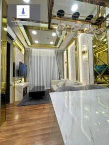 For RentCondoRatchadapisek, Huaikwang, Suttisan : For rent at Ivy Ampio Negotiable at @likebkk (with @ too)