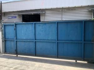 For RentWarehouseSamut Prakan,Samrong : Warehouse for rent, Theparak, Km 6, Soi 68, near Srinakarin Road, only 2 km., near the outer ring road of Bangkok, southern side, going to Bangna or going out to Rama 2 is convenient.