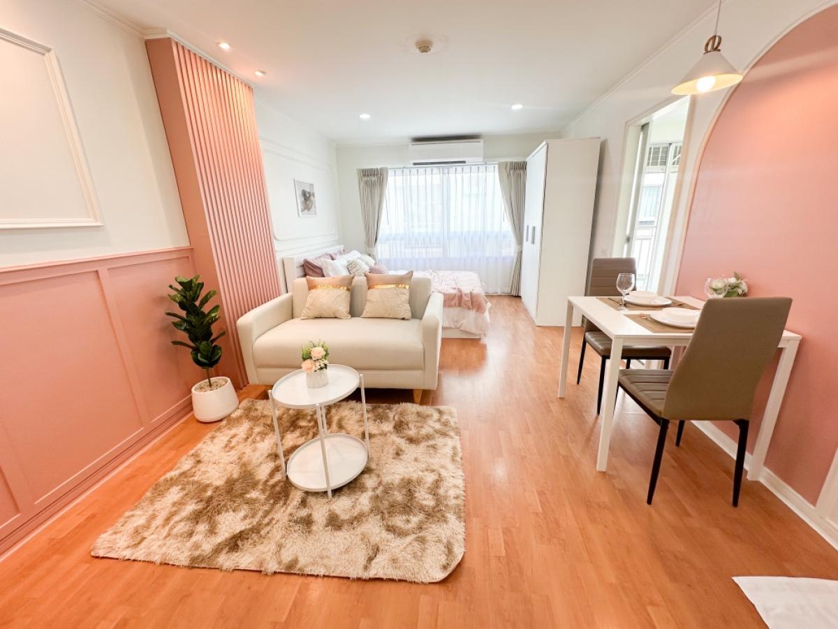 For SaleCondoRatchadapisek, Huaikwang, Suttisan : 🔥 Condo near MRT Huai Khwang and Cultural Center, spacious room, size 30.32 sq m., 7th floor, newly decorated, ready to move in, fully furnished, decorated like a studio 😁 Call 063-442-8295