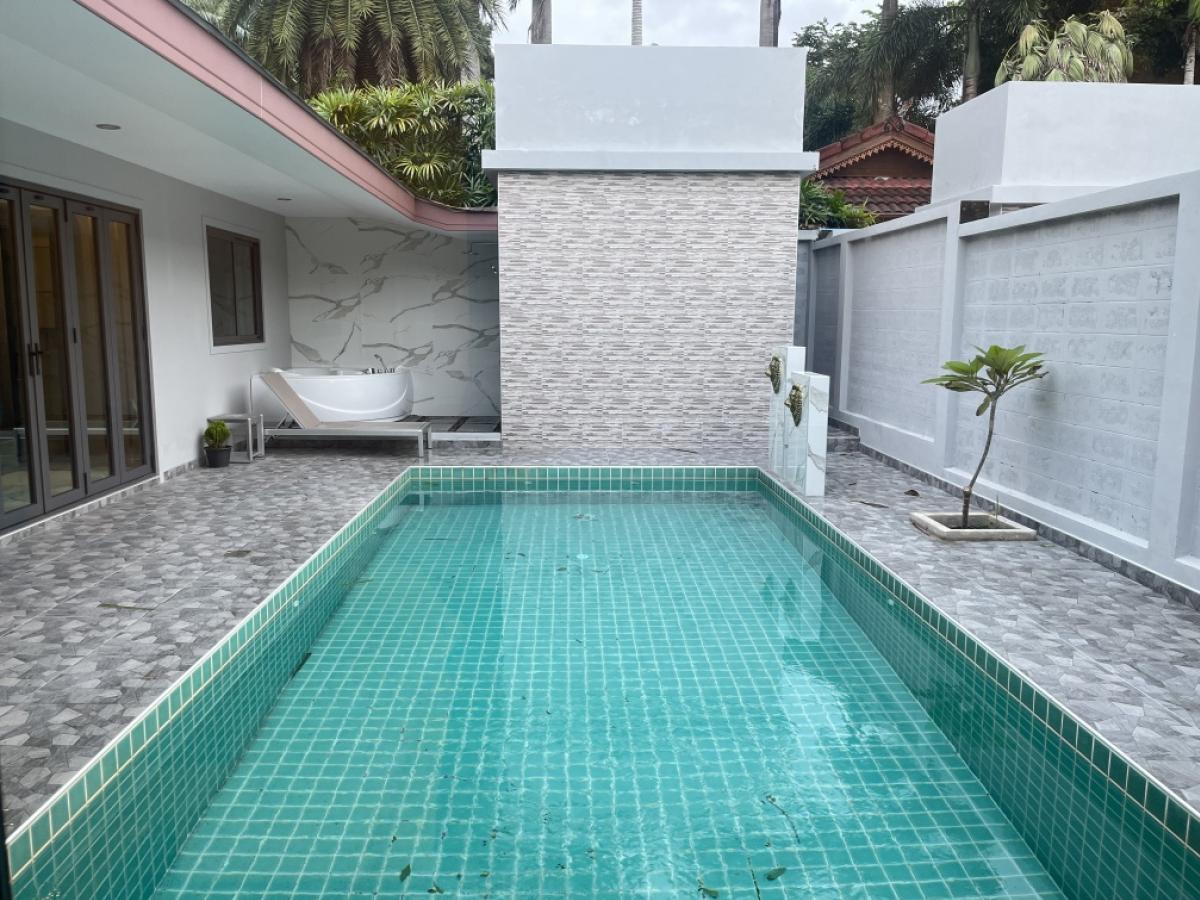 For RentHousePhuket : Modern 4 Bedrooms Pool Villa  for sale and for rent in Rawai,Phuket