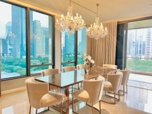 For SaleCondoWitthayu, Chidlom, Langsuan, Ploenchit : Sindhorn Residence Penthouse for Sale