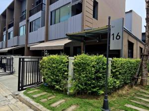 For RentTownhouseRama5, Ratchapruek, Bangkruai : Beautiful house in a prime location, house in the middle of the city, Ratchaphruek