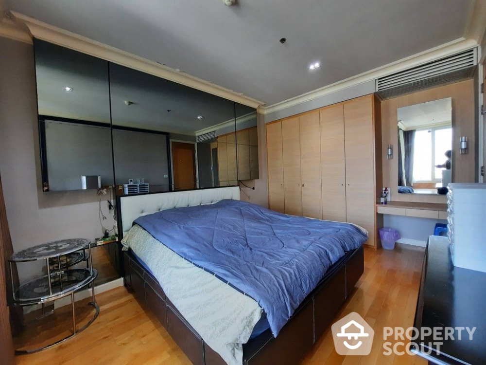 For RentCondoSathorn, Narathiwat : The Empire Place 1 bedroom near BTS Saint Louis for Rent