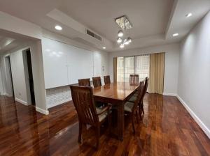 For RentCondoKhlongtoei, Kluaynamthai : Cosmo Villa Sukhumvit 12 for rent 3 bedrooms 3 bathrooms 250 Sqm 65,000 per month