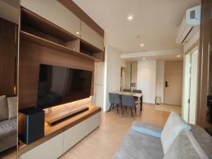 For SaleCondoSukhumvit, Asoke, Thonglor : Maru Ekkamai pet friendly 2 bedroom high floor for sale