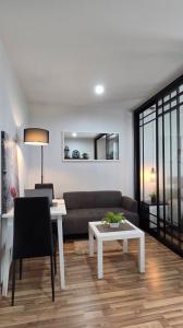 For RentCondoVipawadee, Don Mueang, Lak Si : Condo for rent, next to BTS Green Line, Regent Home 15, very beautiful room