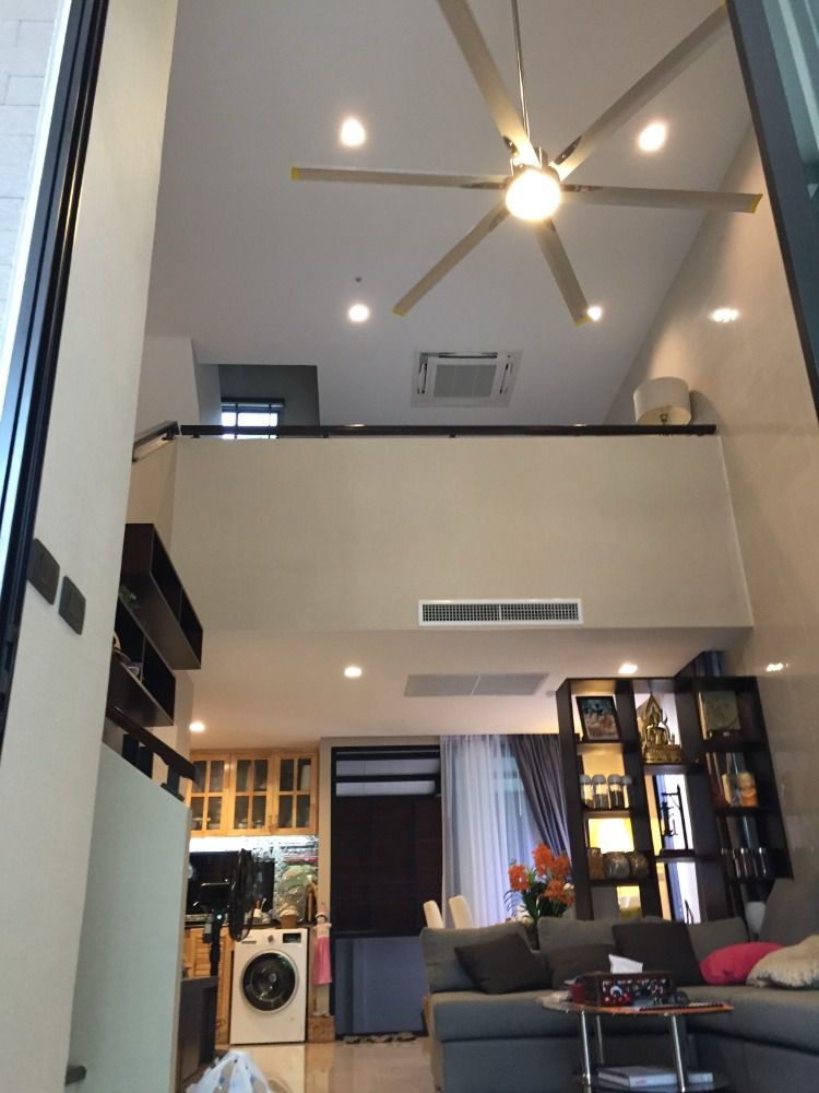 For RentTownhouseVipawadee, Don Mueang, Lak Si : Townhouse for rent, corner house, Baan Klang Muang, Vibhavadi 64, fully furnished, near BTS Green Line, Bang Bua Station