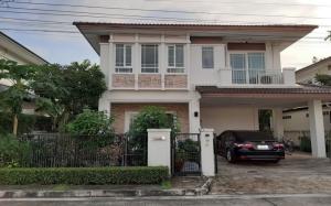 For RentHousePattanakan, Srinakarin : House in Krungthep Kreetha area, house near school, single house for rent, Manthana Rama 9, Srinakarin, Krungthep Kreetha 7, fully furnished, ready to move in