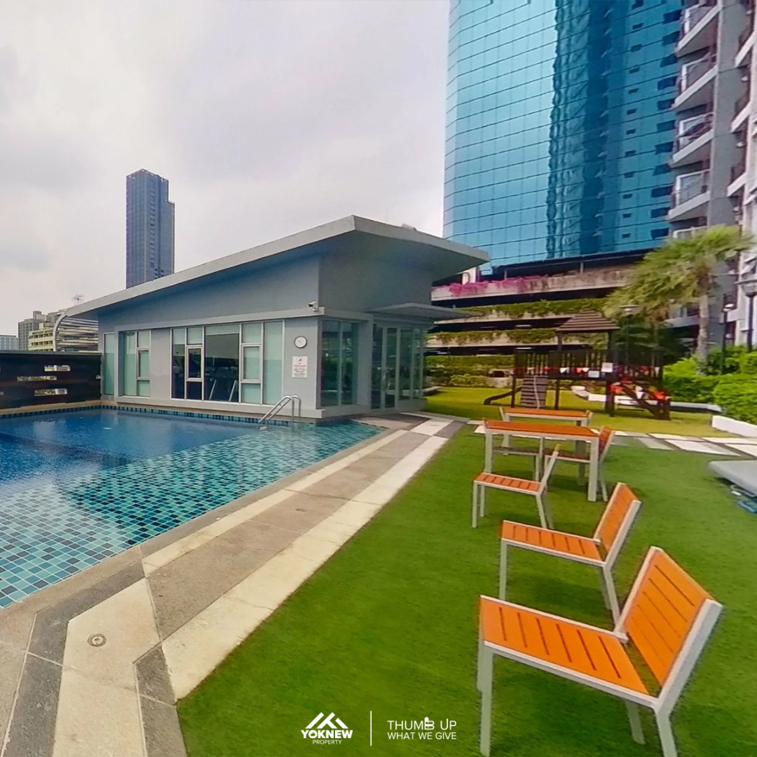 For SaleCondoRama9, Petchburi, RCA : Supalai Park Ekkamai - Thonglor 🏙️ 2-bedroom condo in the heart of Ekkamai with a perfect life for only 5.59 million 💼🏢