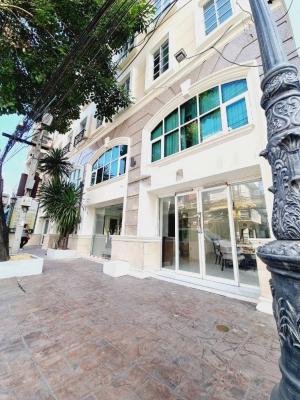 For RentBusinesses for saleKasetsart, Ratchayothin : ⭐️⚡️⭐️For rent, 5-storey luxury building with elevator, suitable for business, beauty salon, hotel, residence, good location on the road