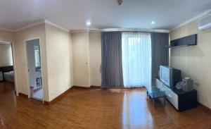 ขายคอนโดสาทร นราธิวาส : Baan Siri Sathorn Yenakard / 2 Bedrooms (FOR SALE), บ้านสิริ สาทร เย็นอากาศ / 2 ห้องนอน (ขาย) DO459