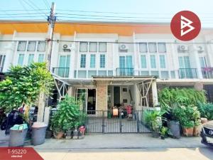 For SaleTownhouseKaset Nawamin,Ladplakao : Townhouse for sale, Golden Town Village, Lat Phrao-Kaset Nawamin, Bangkok