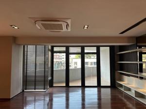 For SaleCondoWitthayu, Chidlom, Langsuan, Ploenchit : 📢👇Newly renovated Penthouse at Ploenchit Terrace for sale, big balcony , located  near Central World, Central Embassy, Central Chidlom, express way