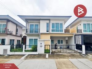 For SaleTownhouseRathburana, Suksawat : For sale: semi-detached house, Q District Village, Suk Sawat-Rama 3 Ring Road, Samut Prakan