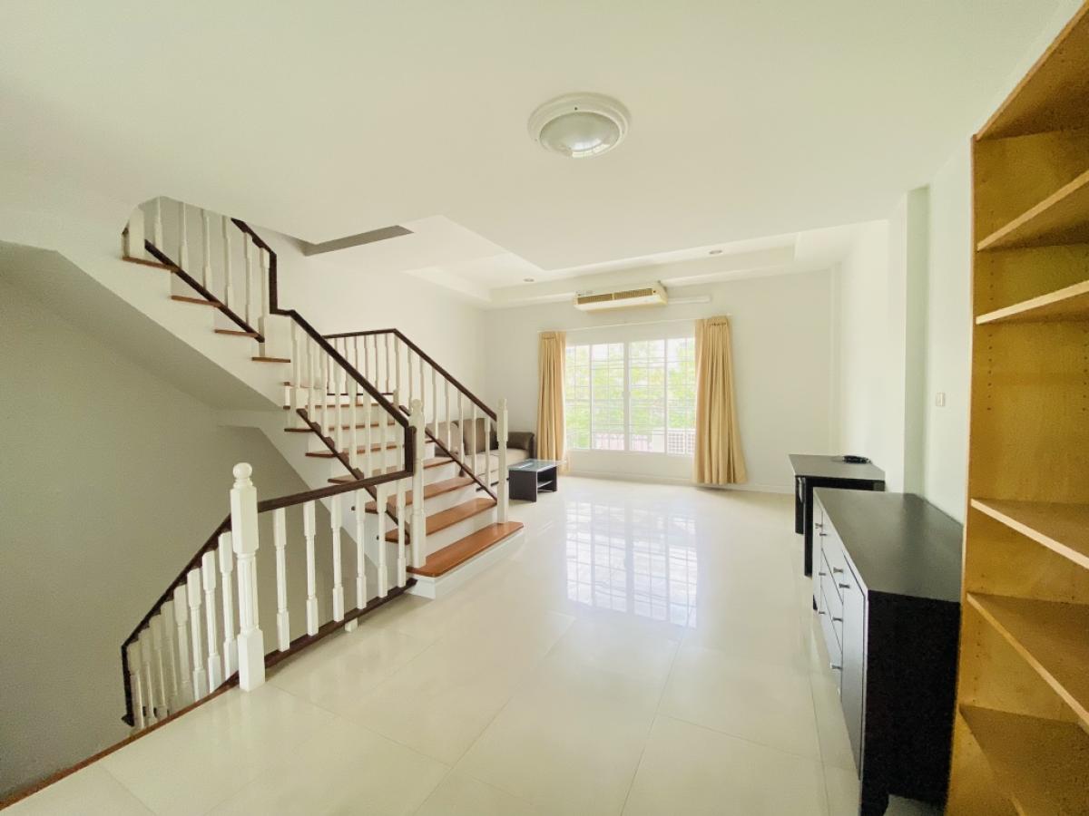 For RentTownhouseBangna, Bearing, Lasalle : For Rent 38,000 baht, 4-storey townhouse, ready to move in, Plus Park Avenue Lasalle-Sukhumvit 105 project