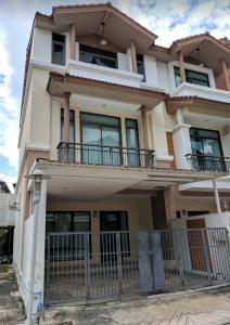 For RentTownhouseRama3 (Riverside),Satupadit : Townhouse for rent, Rama 3 - Sathu Pradit area, near Lotus Rama 3, only 3 minutes.