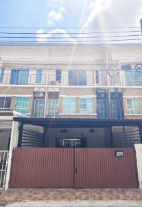 For SaleTownhousePattanakan, Srinakarin : SALE - Villete City Pattanakarn #NewVista #SALE #HouseSale #Onnut