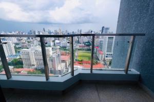 ให้เช่าคอนโดพระราม 9 เพชรบุรีตัดใหม่ RCA : Parking for 2 cars, Supalai Premier Asoke with a beautiful view