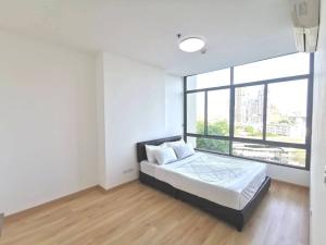 For SaleCondoOnnut, Udomsuk : Urgent sale, Condo Ideo Blue Cove Sukhumvit 103, corner room next to the garden, 2 bedrooms, with electrical appliances and complete furniture (SM792)