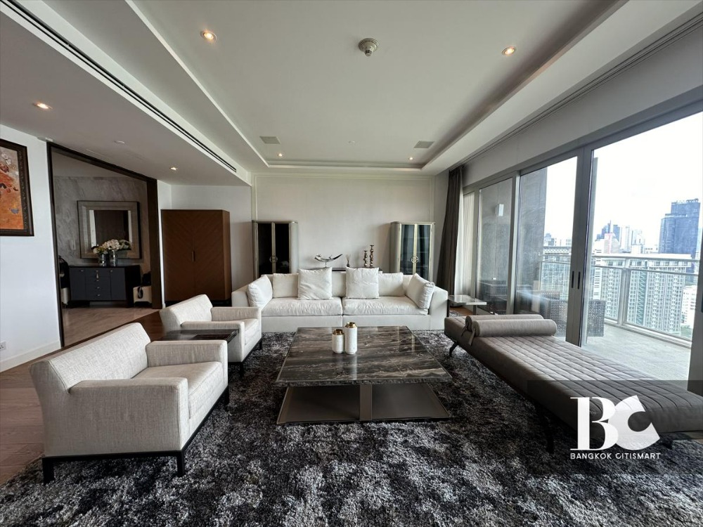 ขายคอนโดวิทยุ ชิดลม หลังสวน : *ทิศมงคลของยุค 9 ตามฮวงจุ้ย* 185 Rajadamri | 3 bed Penthouse | 0615679963