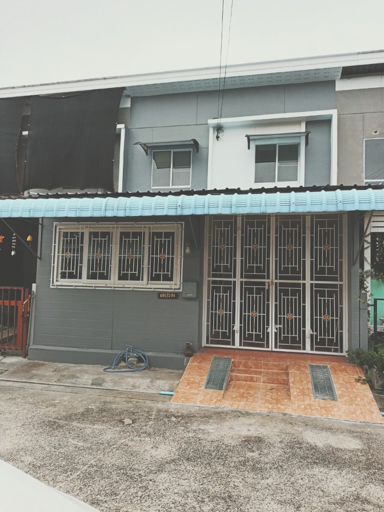 For SaleTownhousePathum Thani,Rangsit, Thammasat : Renovated house for sale, ready to move in, Pruksa Village, Rangsit - Bang Phun