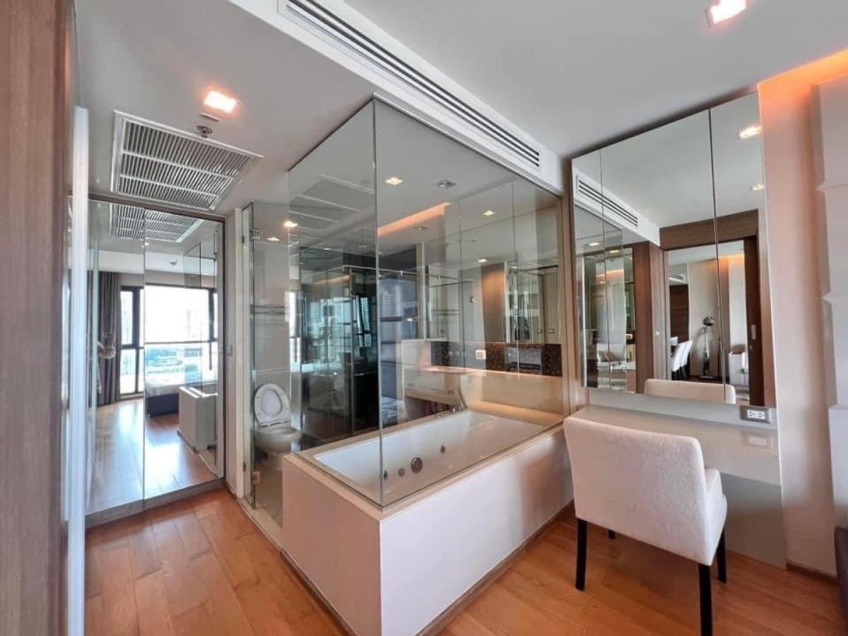 ให้เช่าคอนโดสาทร นราธิวาส : ### For Rent: The Address Sathorn – Spacious 1-Bedroom Condo in Prime Sathorn Location