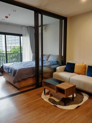 For RentCondoLadprao, Central Ladprao : The Line Vibe (By Sansiri) size 32 sq.m. for rent 17,000฿, 1 bedroom type, near BTS Ha Yaek Lat Phrao 250 m., can make an appointment to view the room 064-6696546 (this number can be added on Line)