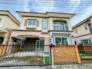 For RentHouseBang kae, Phetkasem : RHT1902 2-storey detached house for rent, Golden Neo Bang Khae 1 project, near The Mall Bang Khae and Seacon Bang Khae