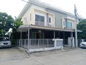 For RentTownhouseChaengwatana, Muangthong : Townhouse for rent, corner unit, The Connect, Chaengwattana 1, Muang Thong Thani, call 0999983897