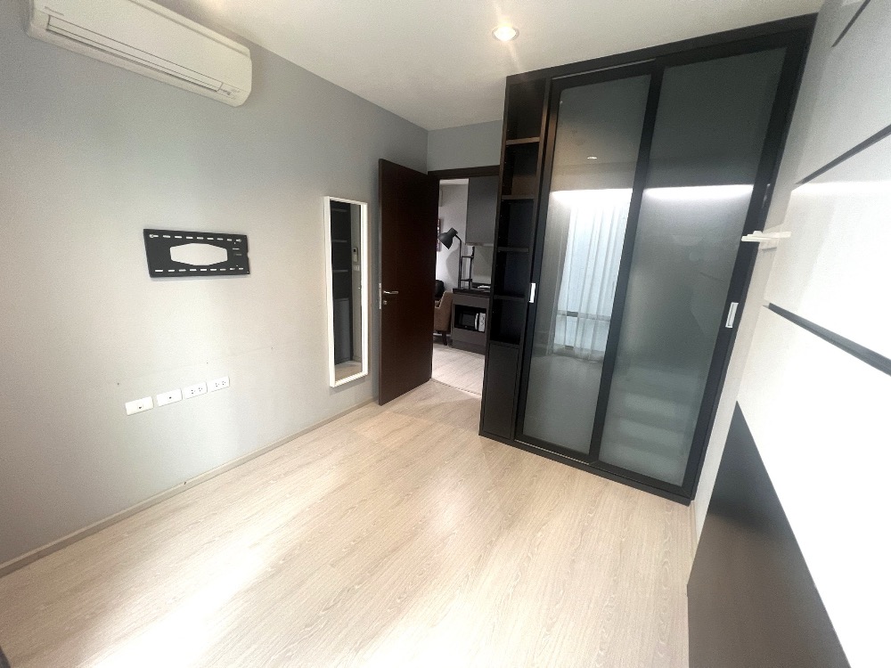 ขายคอนโดพระราม 9 เพชรบุรีตัดใหม่ RCA : 🔥BEST DEAL🔥 ราคาดีสุดในโครงการ 2 beds 1 bath **MRT rama9