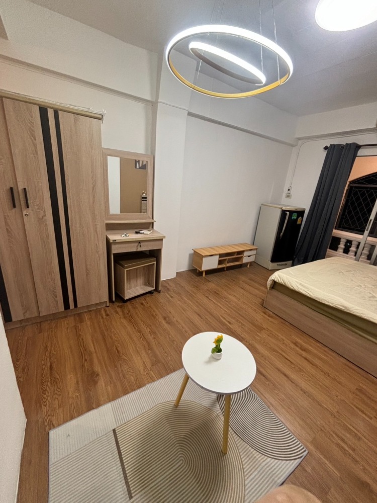 For SaleCondoBangna, Bearing, Lasalle : 🔥Sell with tenant🔥 Nirun Condo 3, 3rd floor, M Building, with air conditioner, newly renovated room, ready to move in