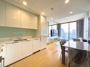 ให้เช่าคอนโดสาทร นราธิวาส : Anil Sathorn 12 - High Floor 2 Beds for Rent!