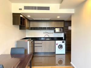 ให้เช่าคอนโดวิทยุ ชิดลม หลังสวน : Focus Ploenchit 1 Bedroom for RENT! 📌