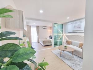 For SaleCondoBang Sue, Wong Sawang, Tao Pun : 🔥Condo for sale, Regent Home 6/1 Prachachuen (Condo Regent Home 6/1)🔥🏡Beautifully decorated room, complete furniture, just bring your bags and move in😊😊🏡