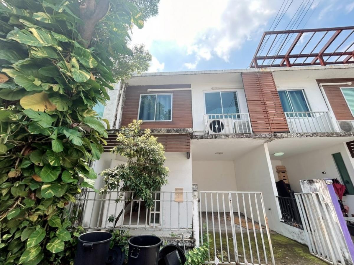 For SaleTownhouseKaset Nawamin,Ladplakao : Very cheap for sale❗️❗️Below appraisal price, Ariya The Color 2 Kaset-Nawamin (Lat Phrao), 2-storey townhouse