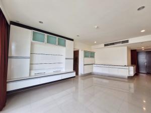 For SaleCondoWongwianyai, Charoennakor : 94sqm Cozy Riverside 2 bedrooms Condo for sale at Watermark