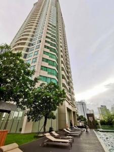 For SaleCondoSathorn, Narathiwat : Urgent sale, ready to move in condo, Sathorn Prime Residence, condo located on Narathiwat Ratchanakarin Road.