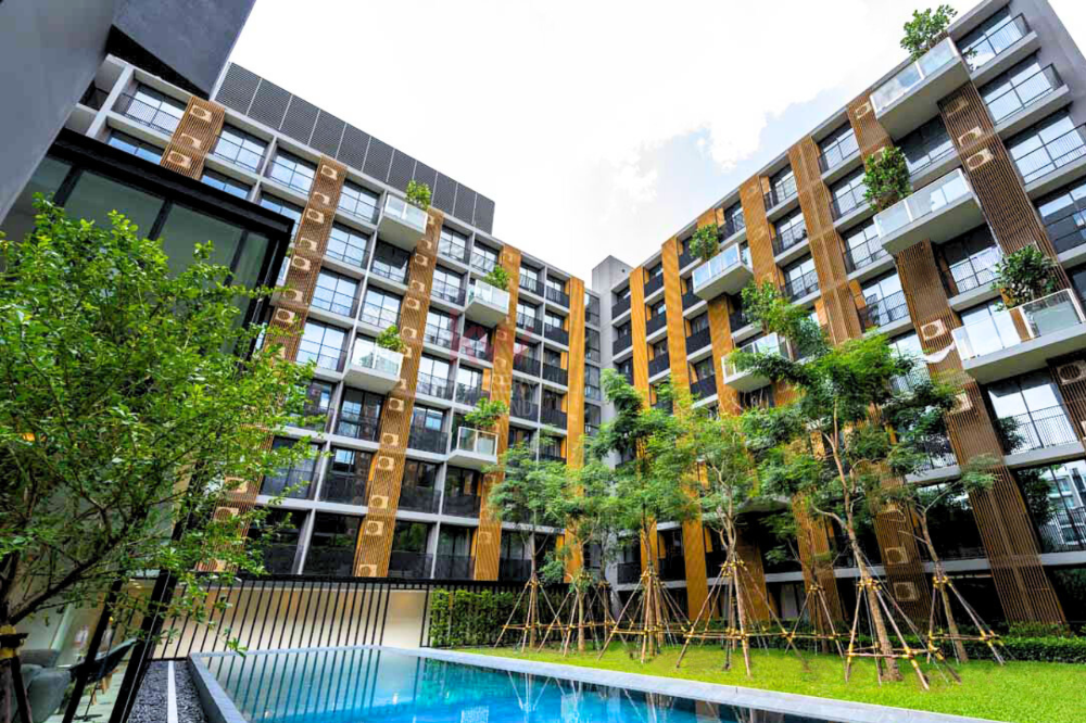 ขายคอนโดสุขุมวิท อโศก ทองหล่อ : ขาย NOBLE AMBIENCE Sukhumvit 42 (โนเบิล แอมเบียนส์ สุขุมวิท 42) ราคา 4,390,000 บาท ขนาด 34.97 ตร.ม ชั้น 2 1ห้องนอน 1ห้องน้ำ วิวหรู