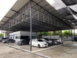 For RentShowroomOnnut, Udomsuk : Car showroom/repair shop/warehouse area in On Nut area