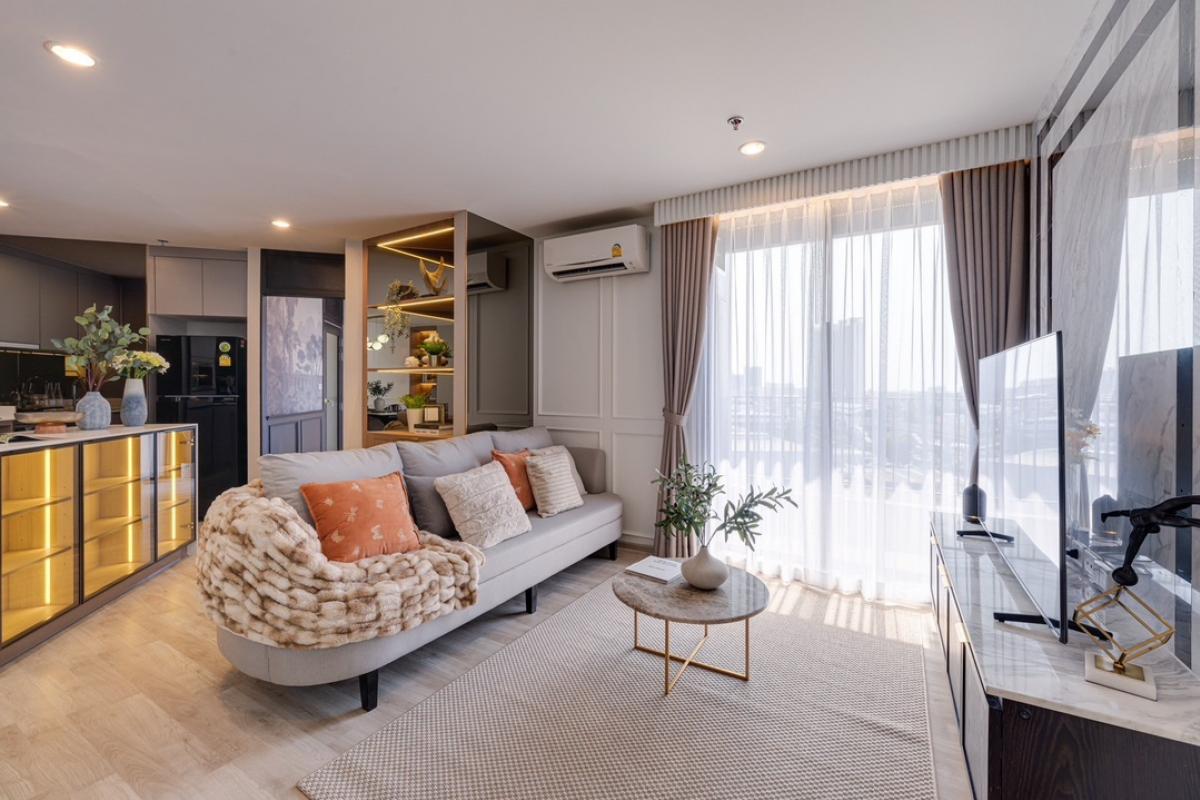 For SaleCondoBangna, Bearing, Lasalle : 💢3 bedrooms💢 on Sukhumvit Road, good price, starting at 110,000 baht per square meter. Interested, contact tel/line: 0646428664 Patch