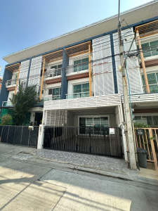 For RentTownhouseVipawadee, Don Mueang, Lak Si : Townhouse for rent, 3 floors, next to Vibhavadi Road, inbound