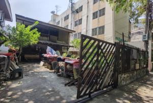 For SaleHouseSathorn, Narathiwat : Single house for sale, Soi Soi Charoen Rat 2, Don Kuson 1