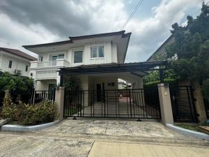 For RentHouseSamut Prakan,Samrong : RHT1909 Single house for rent, The Centro Sukhumvit 113, near BTS Bearing Station and Samrong Station, near the Yellow Line, Si Dan Station