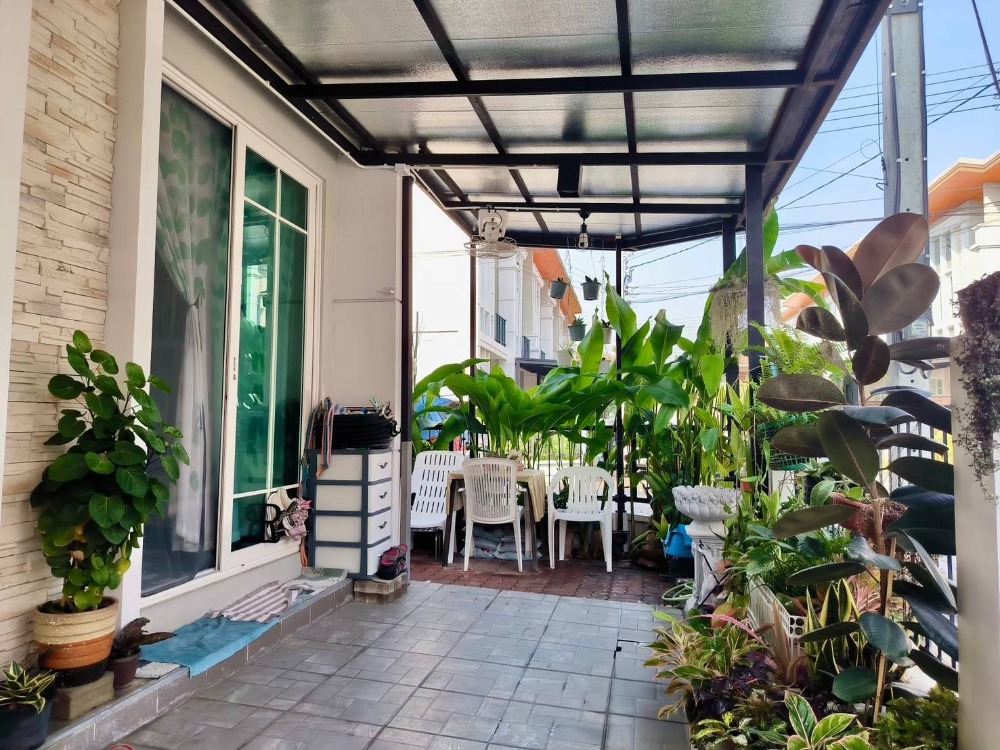 For SaleTownhouseNonthaburi, Bang Yai, Bangbuathong : 💥SL-4732💥Townhome for sale Best value in the Golden Town Wong Sawang-Khae Rai project. Add Line @urbancondo