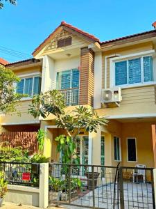 For RentTownhouseRama 2, Bang Khun Thian : Big C Rama 0.8 km Fully furnished chandelier Rama 2 Hospital 0.8 km. Townhouse for rent 3 bed