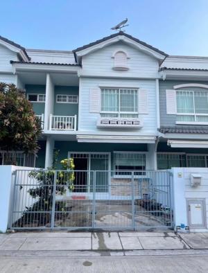 For RentTownhouseSamut Prakan,Samrong : Townhouse for rent, Indy Bangna, Km.7 (Phase 2), Land & House, Soi Ratchawinit Bangkaew (behind Mega Bangna), travel time is approximately 5 minutes to Mega Bangna.